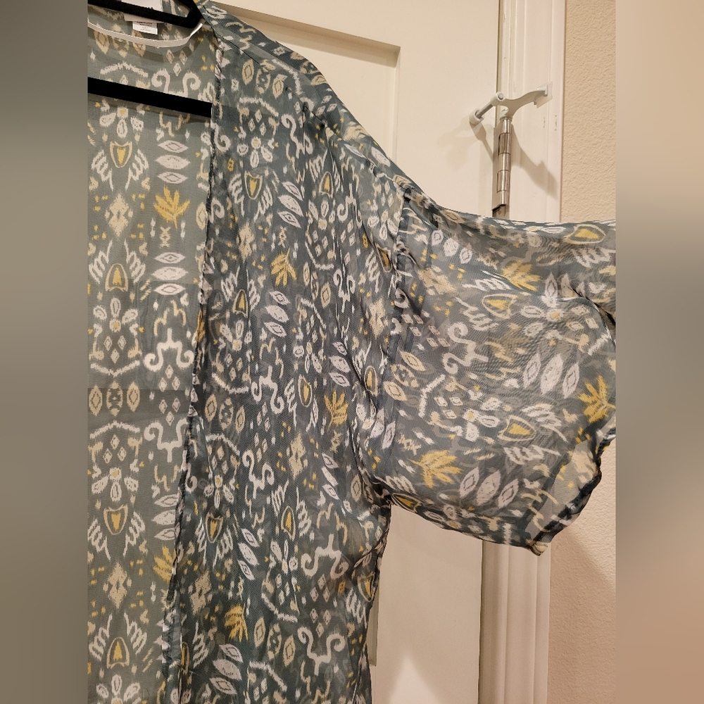 Kimono - Picture 2 of 6